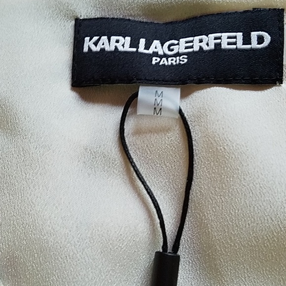 Lace Trim Leaf Print Top - Picture 9 of 10